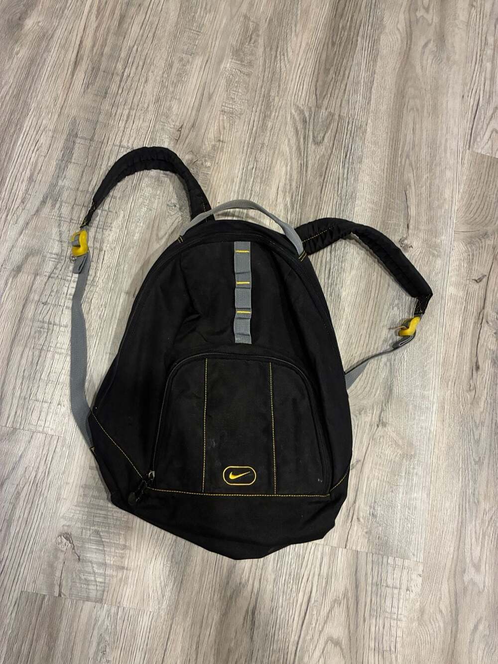 Nike Vintage Black Yellow Contrast Stitch Backpack Bag